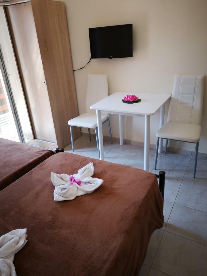 Apartment Alexis Armeno Маратіас Екстер'єр фото