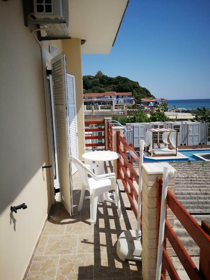 Apartment Alexis Armeno Маратіас Екстер'єр фото